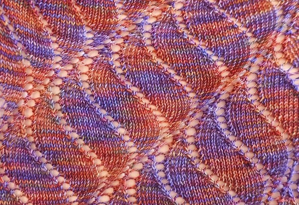 초보자를위한 뜨개질 바늘과 Openwork 초보자를위한 뜨개질 바늘과 Openwork