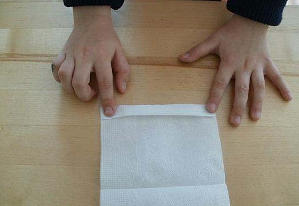 자신의 손으로 어머니의 날 선물 - 유치원 및 초등학교 마스터 클래스