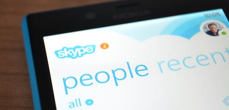 휴대 전화에서 Skype를 사용하는 방법