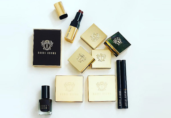 휴가를위한 디저트 : Bobbi Brown Wine & Chocolate의 메이크업 컬렉션