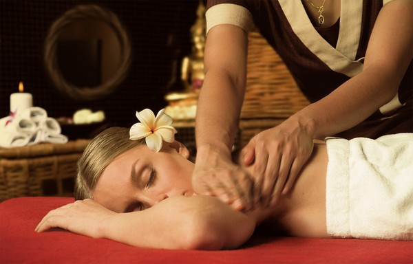 삶의 힘과 조화 : SPA 살롱 반얀 트리의 태국 마사지