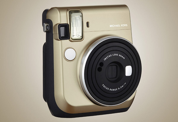 패션 카메라 : Michael Kors X Fijifilm Instax Mini 70