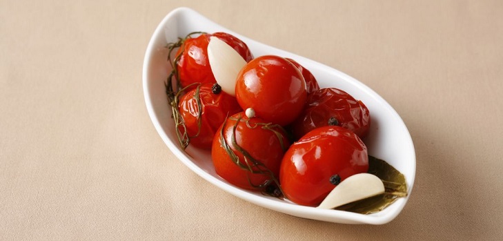 토마토 절임의 방법