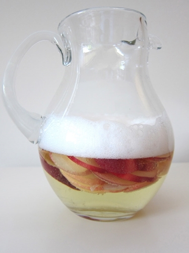 Sangria 와인을 만드는 방법 - 단계별 사진 제조법 Sangria 와인 조리법 사진