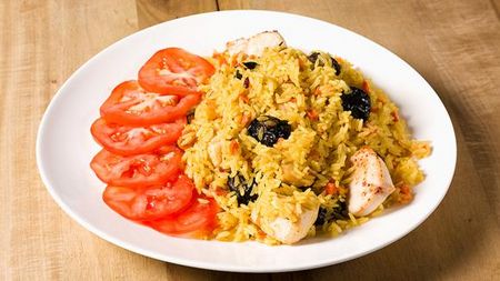 닭고기로 맛있는 필라프를 요리하는 법?