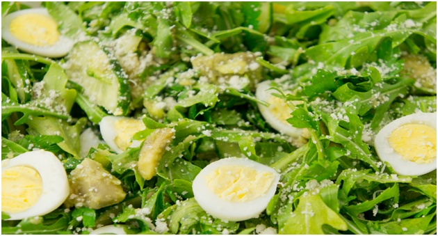 달걀과 arugula