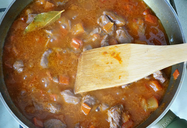 맛있는 요리법 : 이탈리안 스타일 고기 스튜